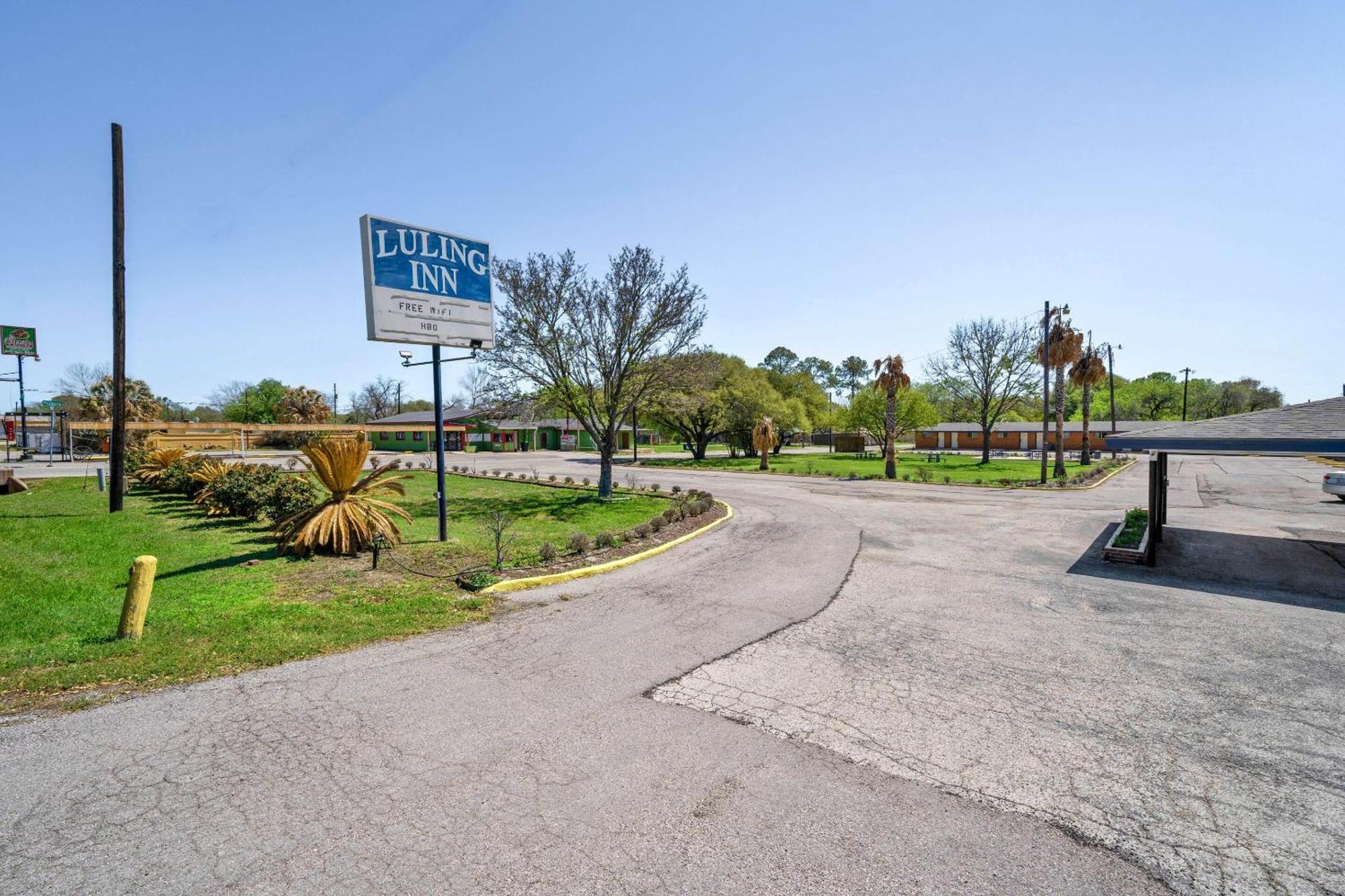 Oyo Hotel Luling Tx Downtown I-10/Us-90 Екстер'єр фото