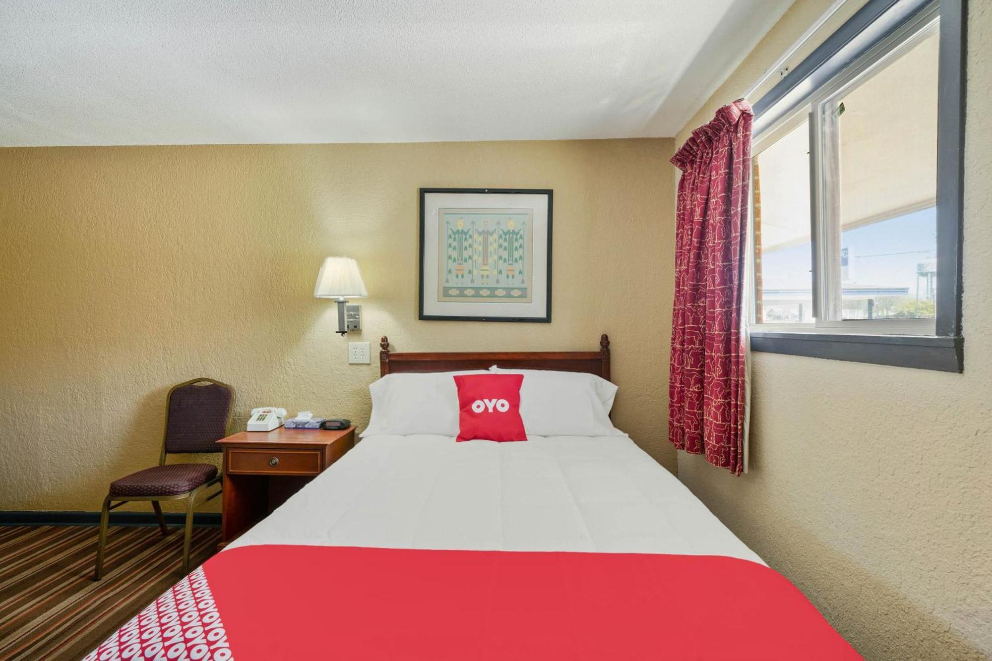 Oyo Hotel Luling Tx Downtown I-10/Us-90 Екстер'єр фото